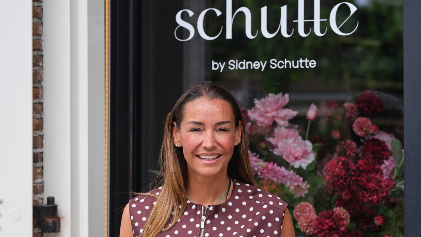 Gigi van Es voor Bar Schutte